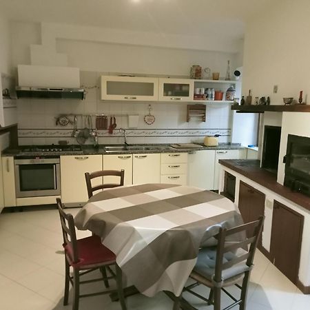 Camere Via Crispi Centro Storico マチェラータ エクステリア 写真